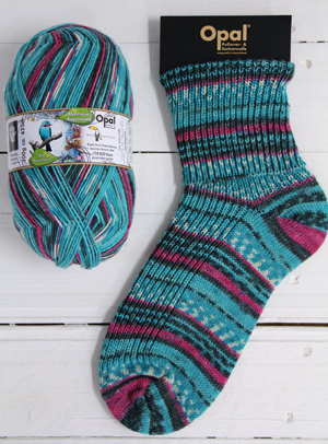 Opal Rainforest XIII 9451 The Explorer sock / glove knitting yarn